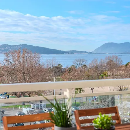 Grand Appartement Balcon Vue Mer 20M Plage Mourillon Toulon Exterior photo